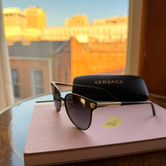 Cat Eye Versace Womens Sunglasses - Polarized